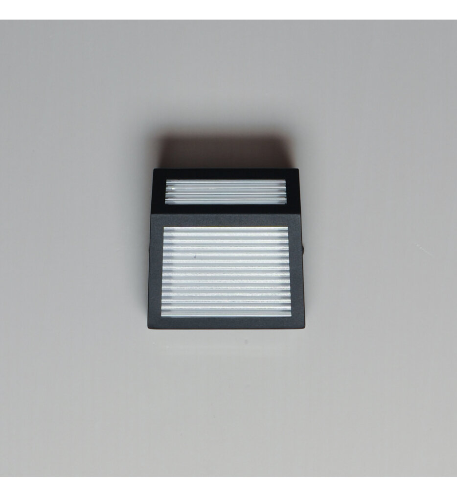 Totem 5" Outdoor Wall Sconce