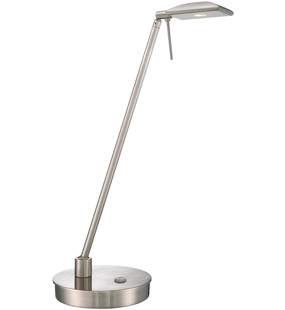 George's Reading Room 19" Table Lamp