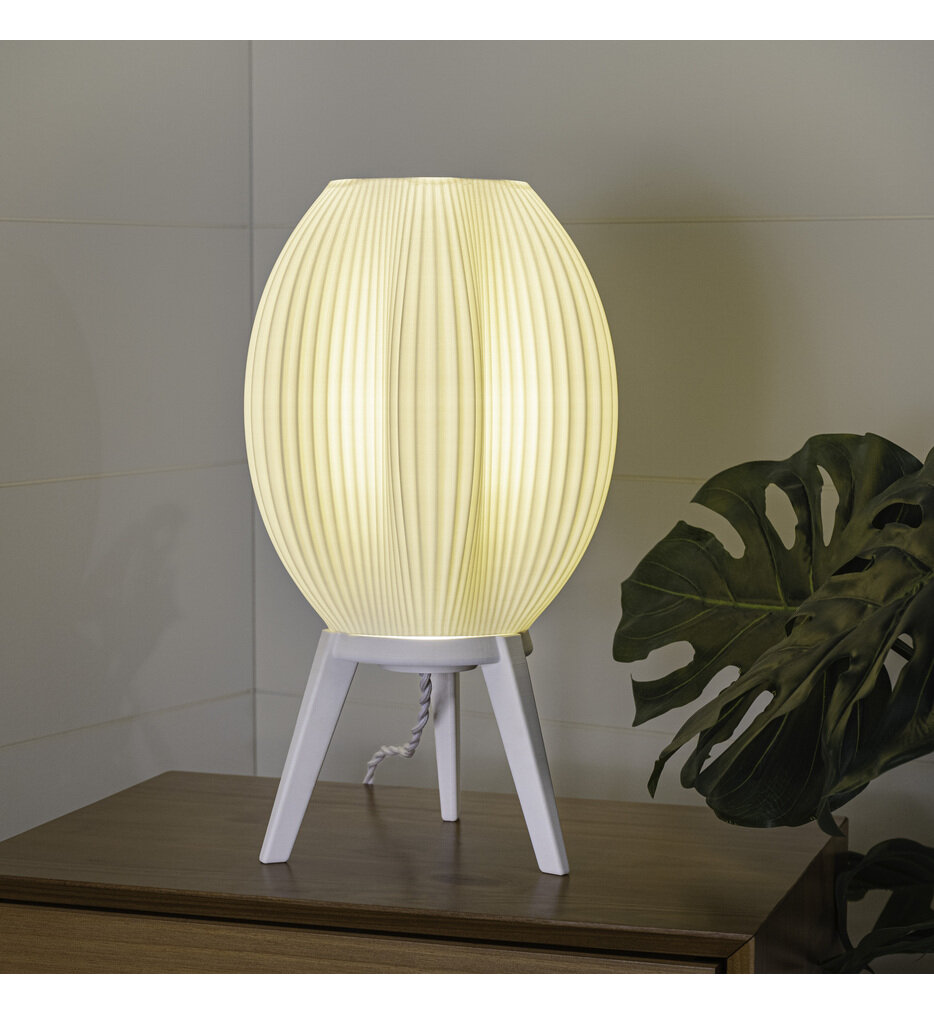 Wavy 16.5" Table Lamp