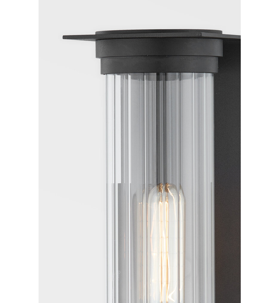 Presley 18" Outdoor Wall Sconce