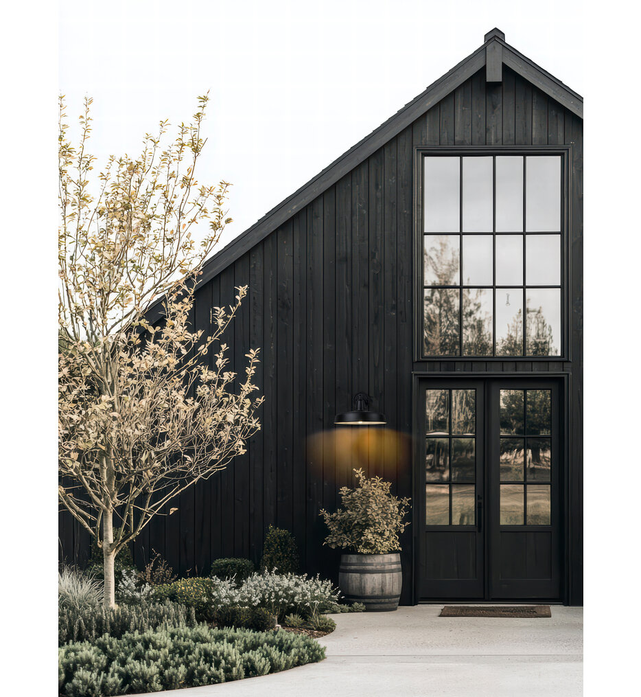 RLM 19.25" Outdoor Wall Sconce