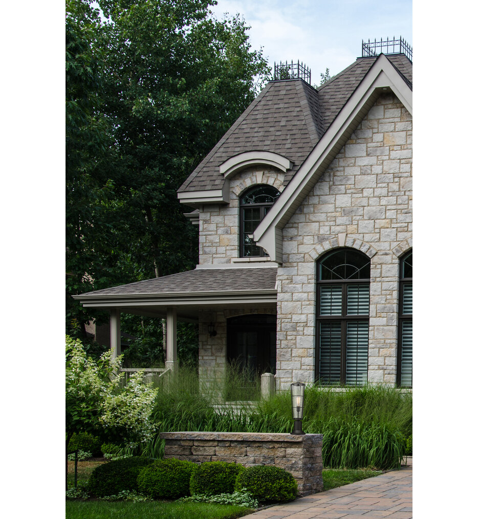 Helix 22" Outdoor Pier Mount