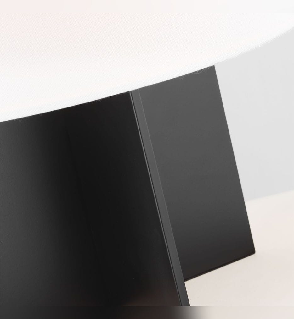 Visual Comfort Studio - Blocco 16.75-inch Table Lamp