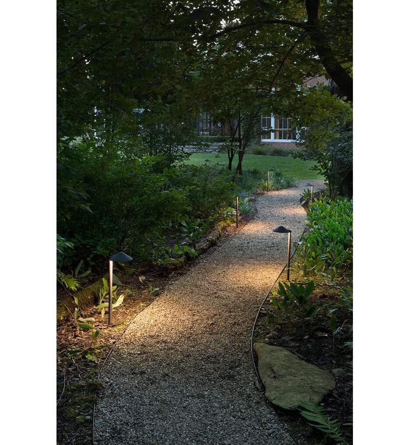 Hinkley Lighting - 16012BSK-LL - Hardy Island 18.25" Path Light by Hinkley Lighting - Image 2